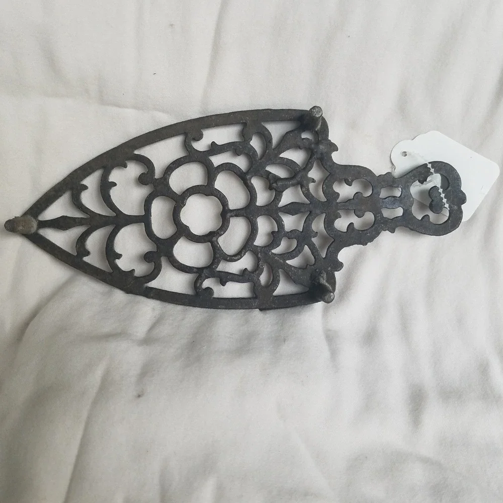 Floral Cast Iron‎ Trivet Ornate Vintage Style Kitchen Décor hot plate